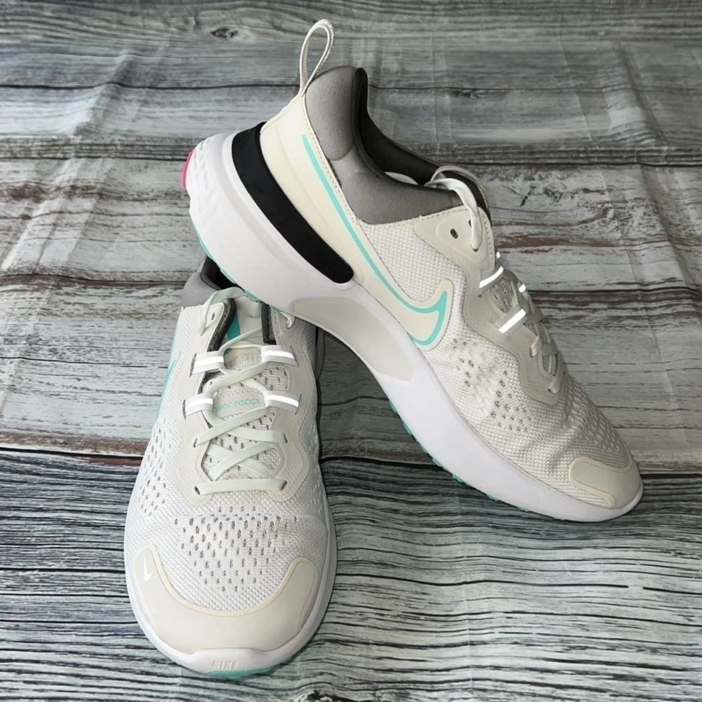 Nike Men's React Miller 2 Platinum Tint/Dynamic
Turquoise-White Size 10 NWOT - Picture 8 of 11